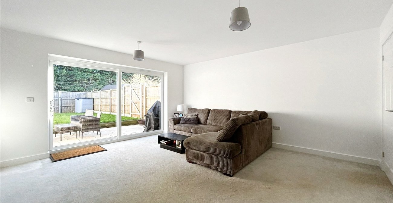 3 bedroom house for sale in Rainham | Robinson Michael & Jackson