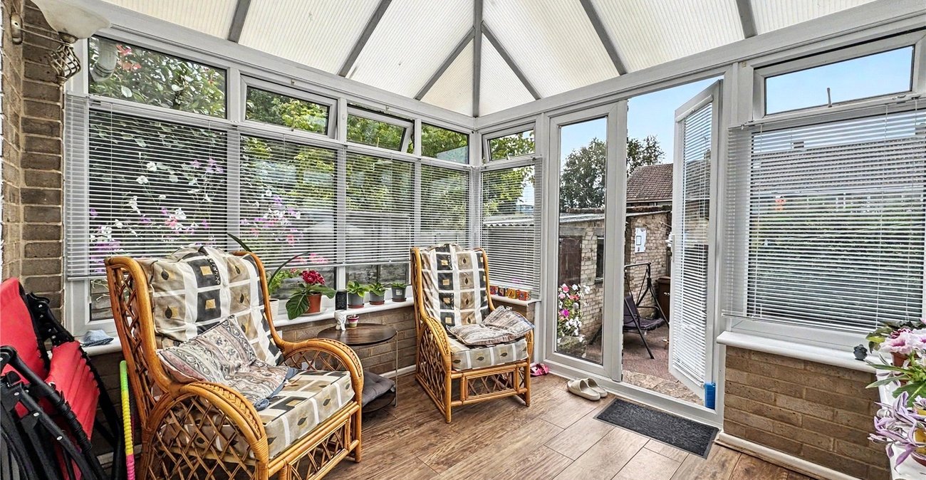 4 bedroom house for sale in Rainham | Robinson Michael & Jackson