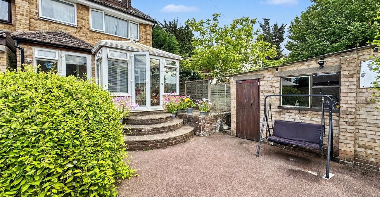 4 bedroom house for sale in Rainham | Robinson Michael & Jackson
