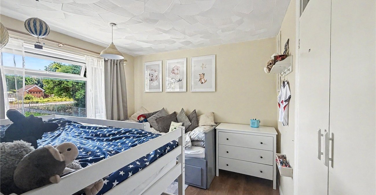 3 bedroom house for sale in Rainham | Robinson Michael & Jackson