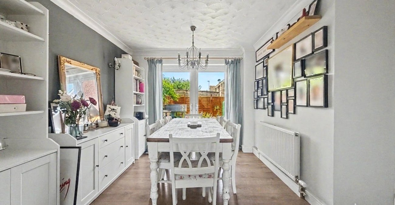3 bedroom house for sale in Rainham | Robinson Michael & Jackson