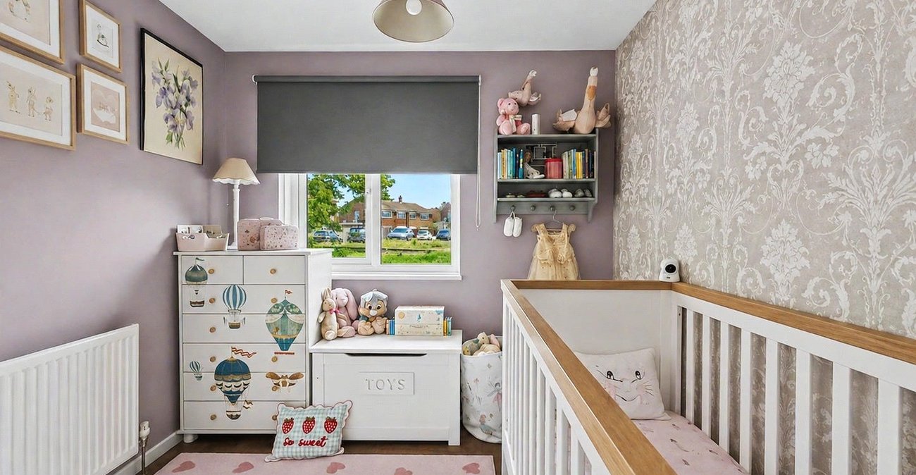 3 bedroom house for sale in Rainham | Robinson Michael & Jackson