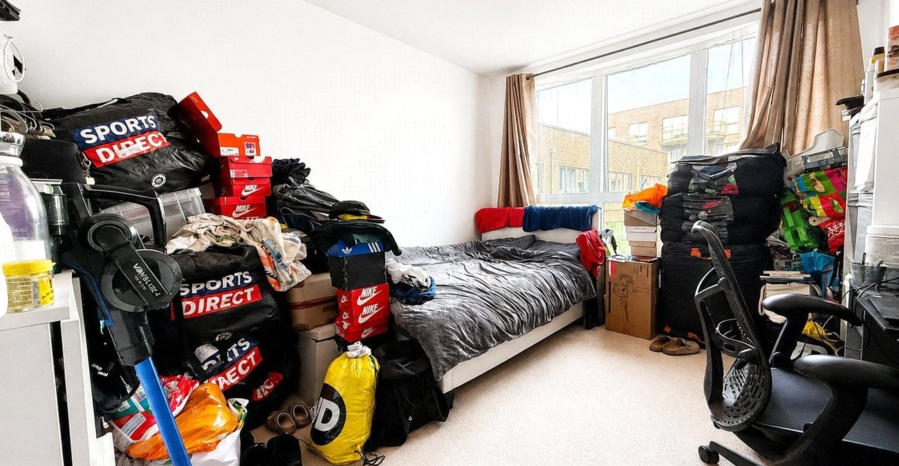 2 bedroom property for sale in London | Robinson Jackson