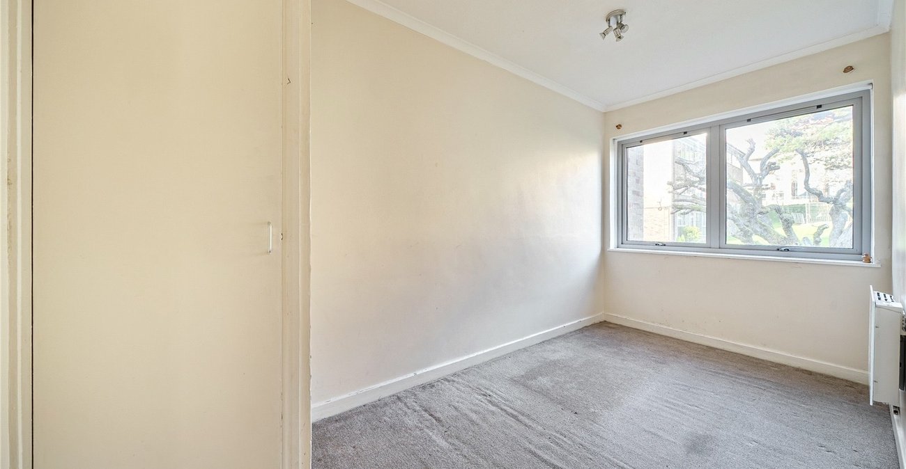 4 bedroom property for sale in Kirkdale | Robinson Jackson