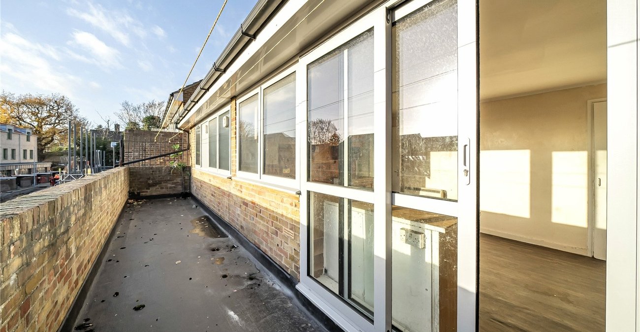 4 bedroom property for sale in Kirkdale | Robinson Jackson