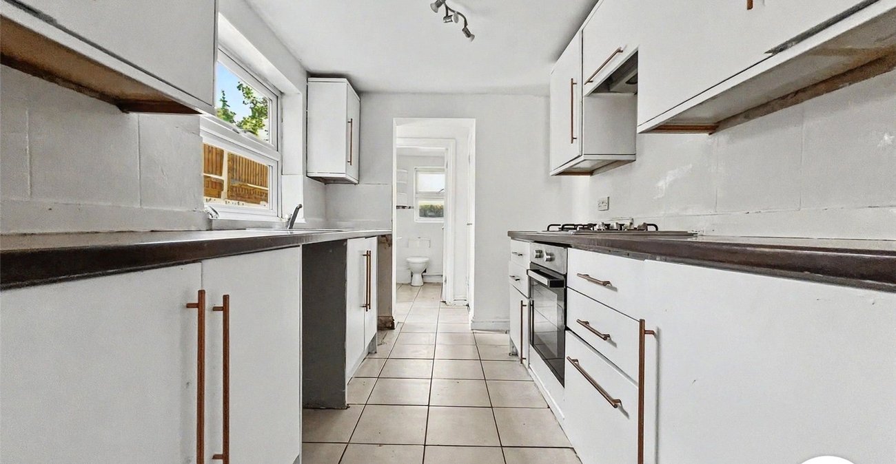 5 bedroom house for sale in Chatham | Robinson Michael & Jackson