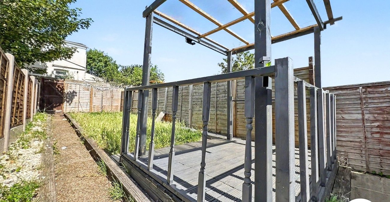 5 bedroom house for sale in Chatham | Robinson Michael & Jackson
