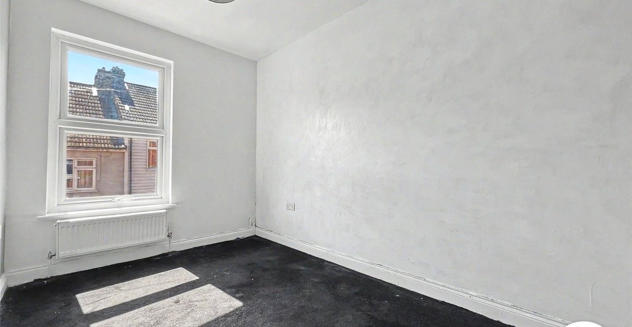 5 bedroom house for sale in Chatham | Robinson Michael & Jackson