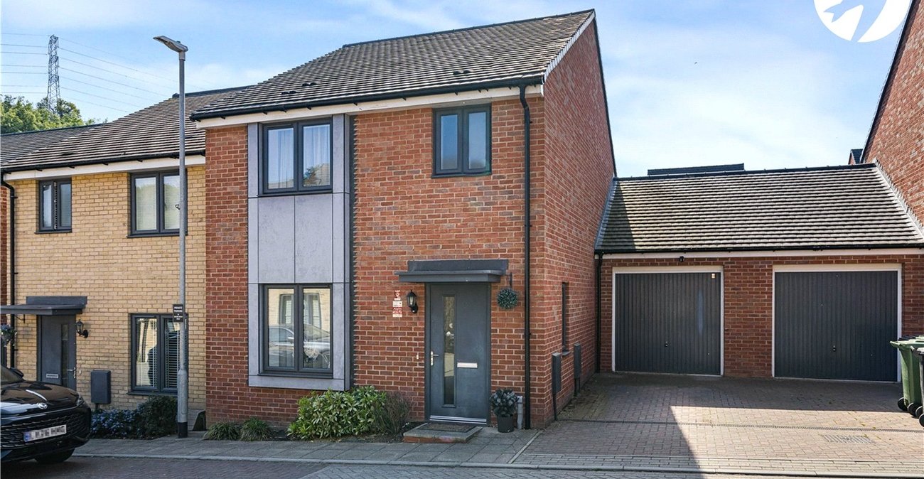 3 bedroom house for sale in Castle Hill | Robinson Jackson