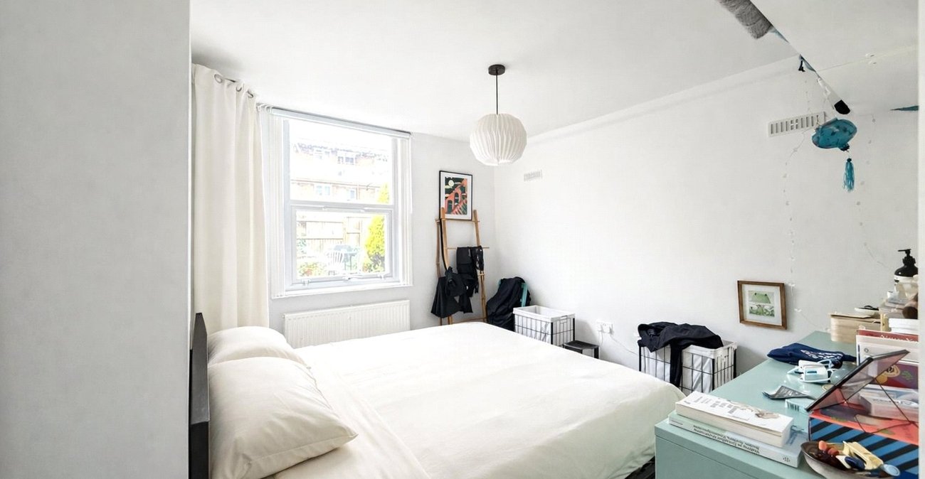 2 bedroom property for sale in Lewisham | Robinson Jackson