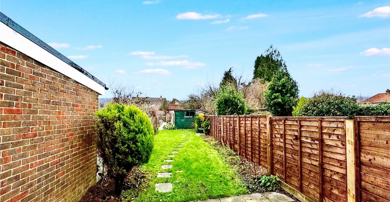 2 bedroom house for sale in Kemsing | Robinson Jackson