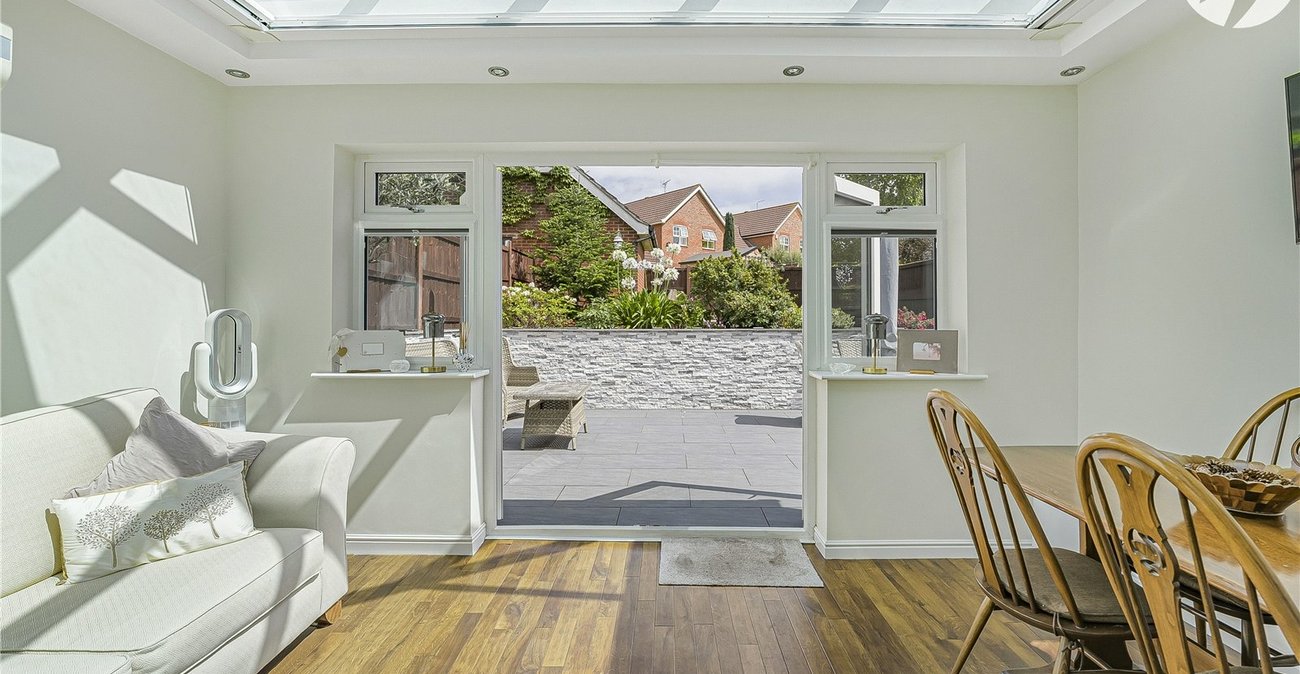 3 bedroom house for sale in Swanscombe | Robinson Jackson