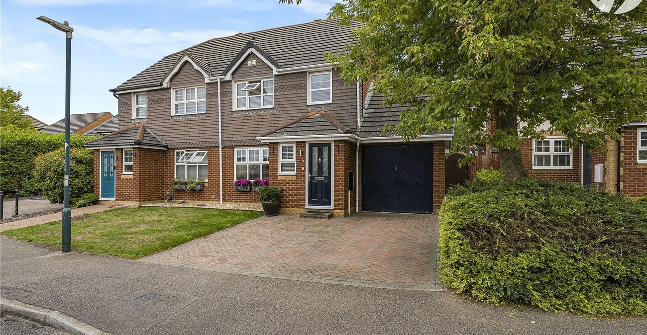 3 bedroom house for sale in Swanscombe | Robinson Jackson