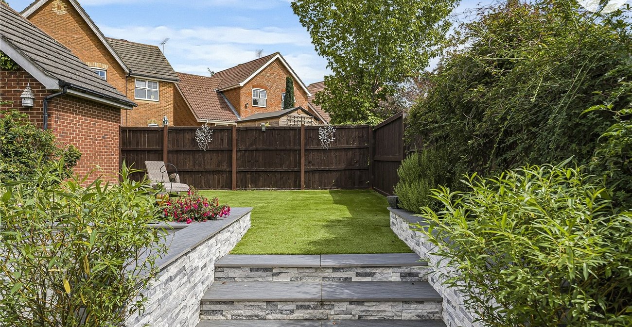 3 bedroom house for sale in Swanscombe | Robinson Jackson