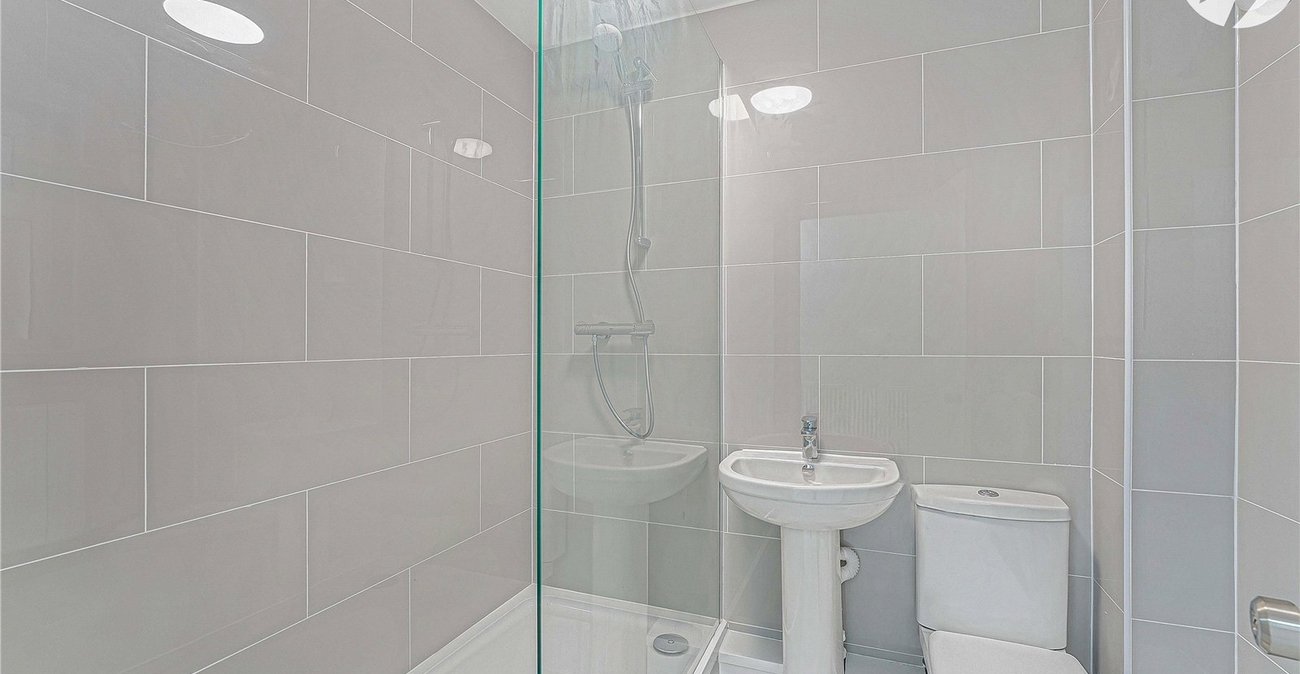 2 bedroom property for sale in South Darenth | Robinson Jackson