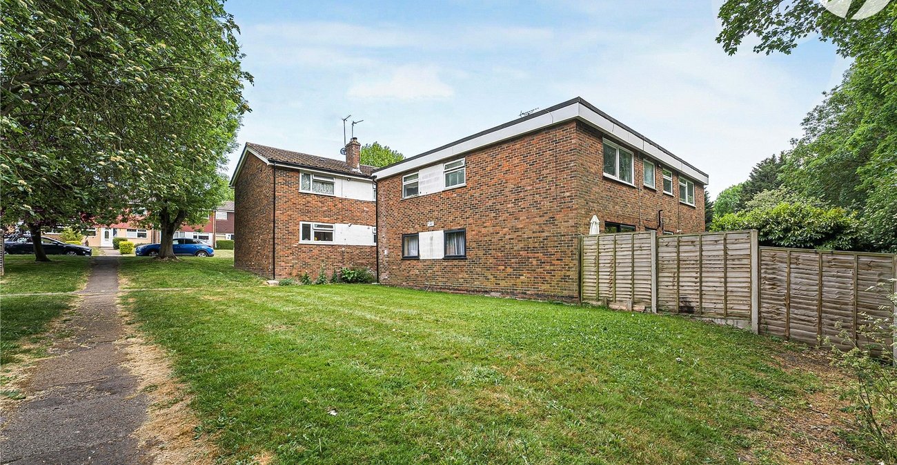 2 bedroom property for sale in South Darenth | Robinson Jackson
