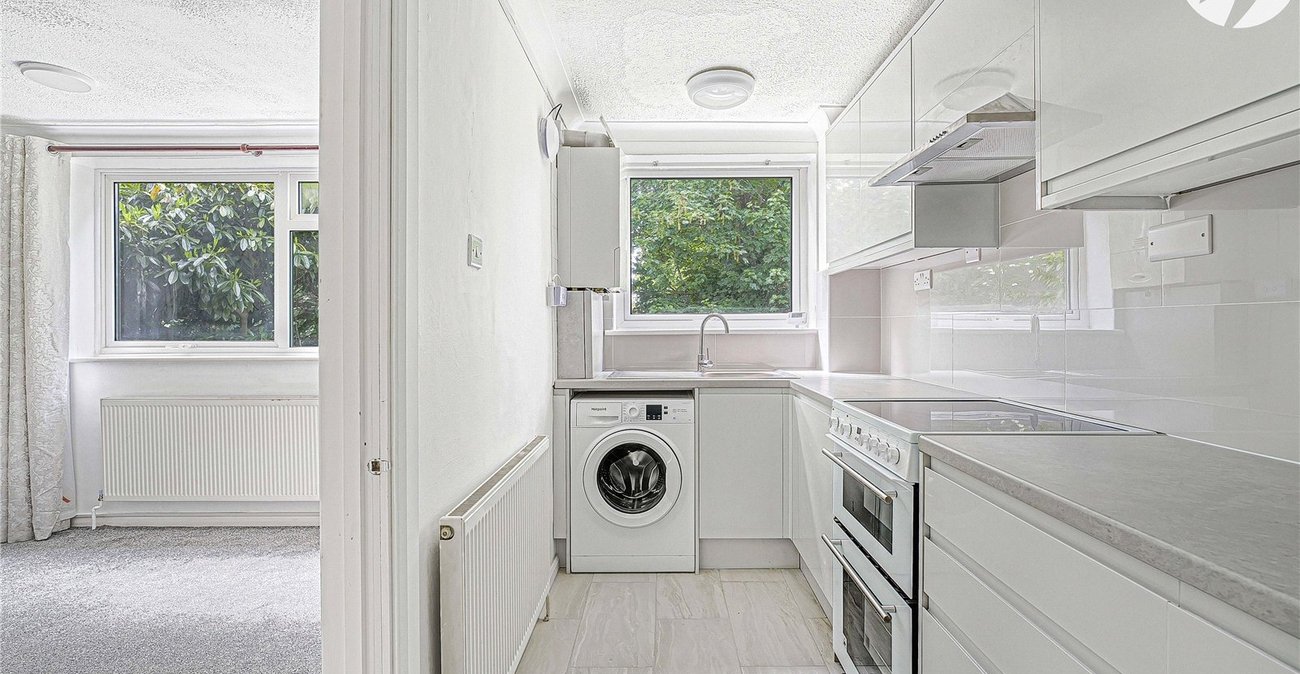 2 bedroom property for sale in South Darenth | Robinson Jackson