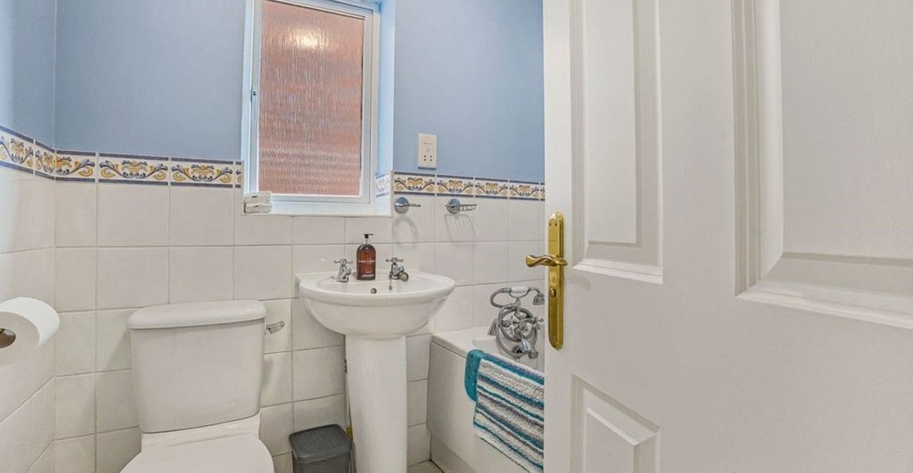 3 bedroom house for sale in Orpington | Robinson Jackson