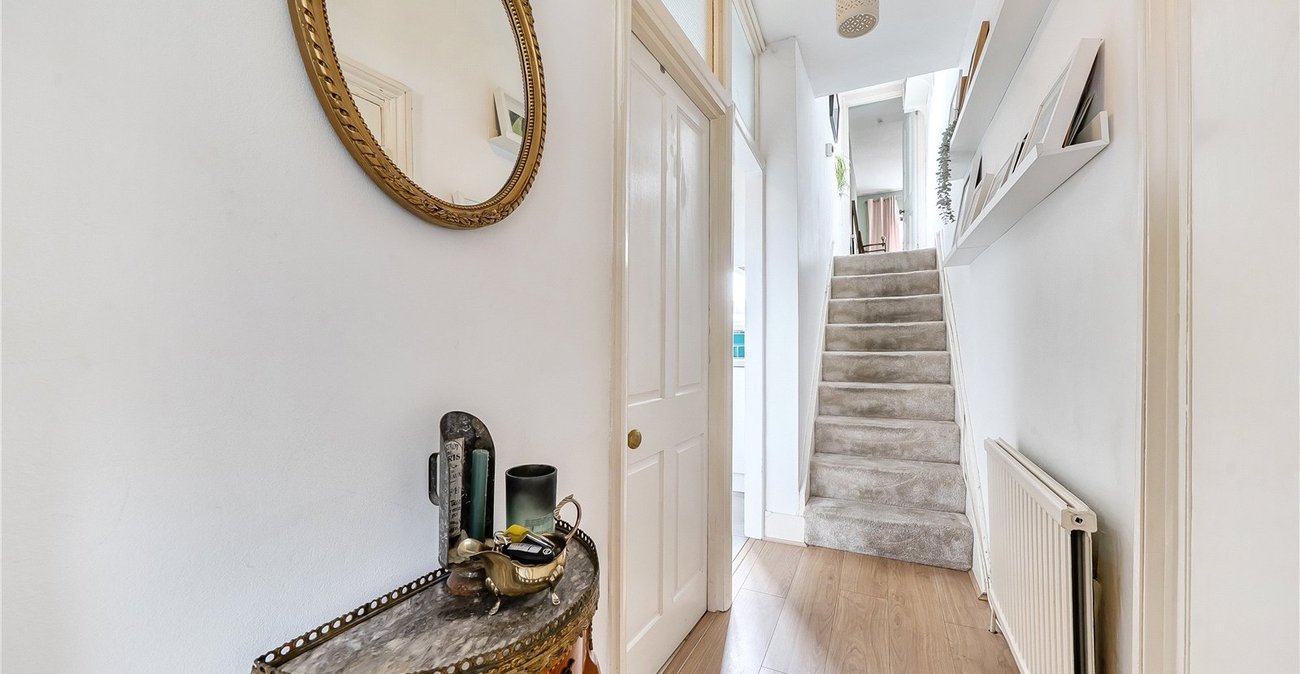 1 bedroom property for sale in Penge | Robinson Jackson