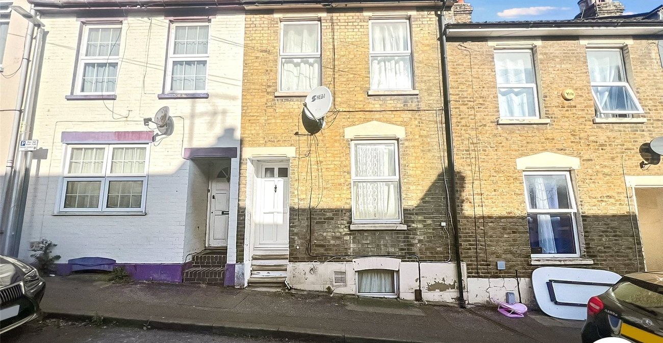 3 bedroom house for sale in Chatham | Robinson Michael & Jackson