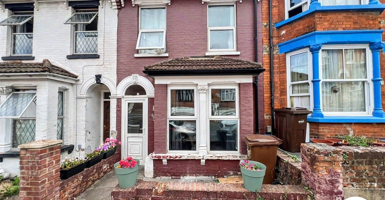 6 bedroom house for sale in Chatham | Robinson Michael & Jackson
