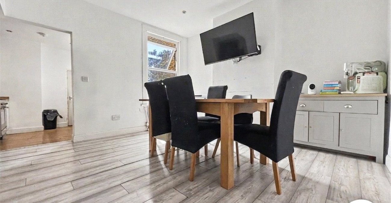 6 bedroom house for sale in Chatham | Robinson Michael & Jackson