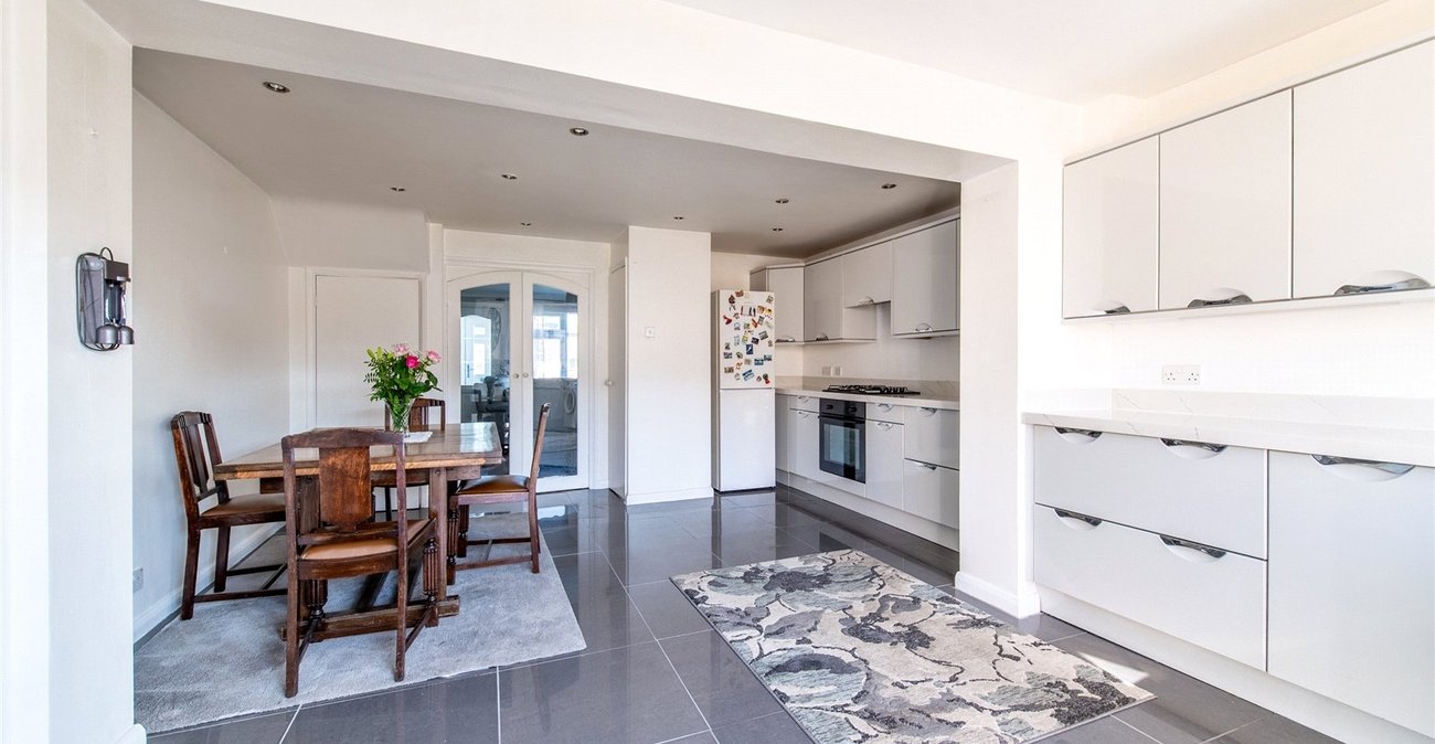 3 bedroom house for sale in Northfleet | Robinson Michael & Jackson