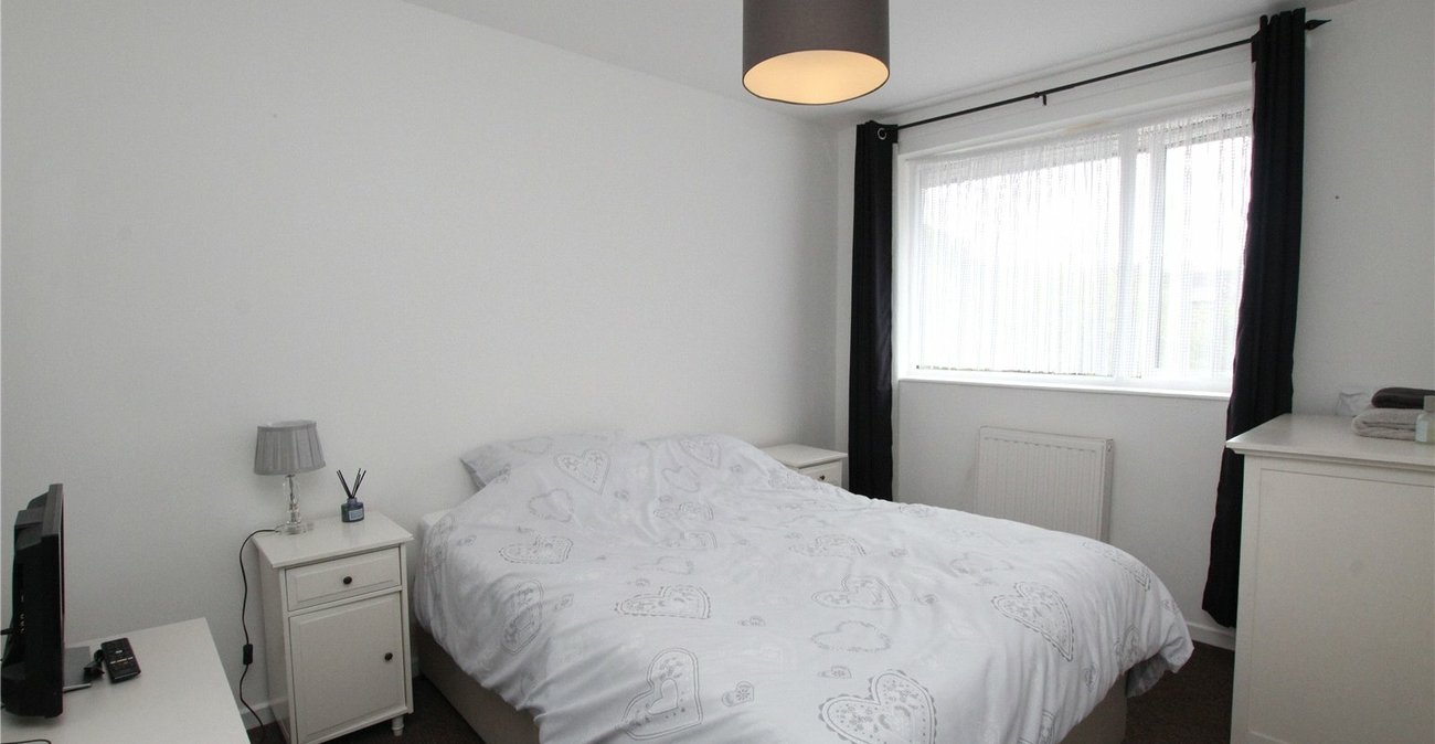 4 bedroom house for sale in Shooters Hill | Robinson Jackson