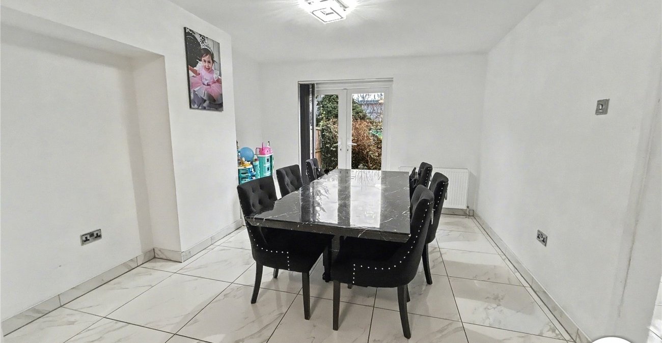 3 bedroom house for sale in Sidcup | Robinson Jackson