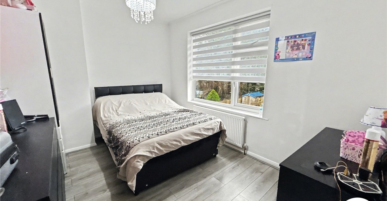 3 bedroom house for sale in Sidcup | Robinson Jackson