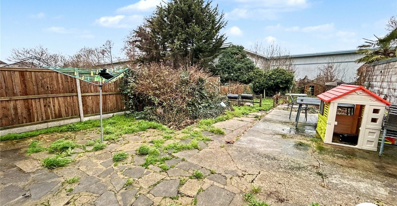 3 bedroom house for sale in Sidcup | Robinson Jackson