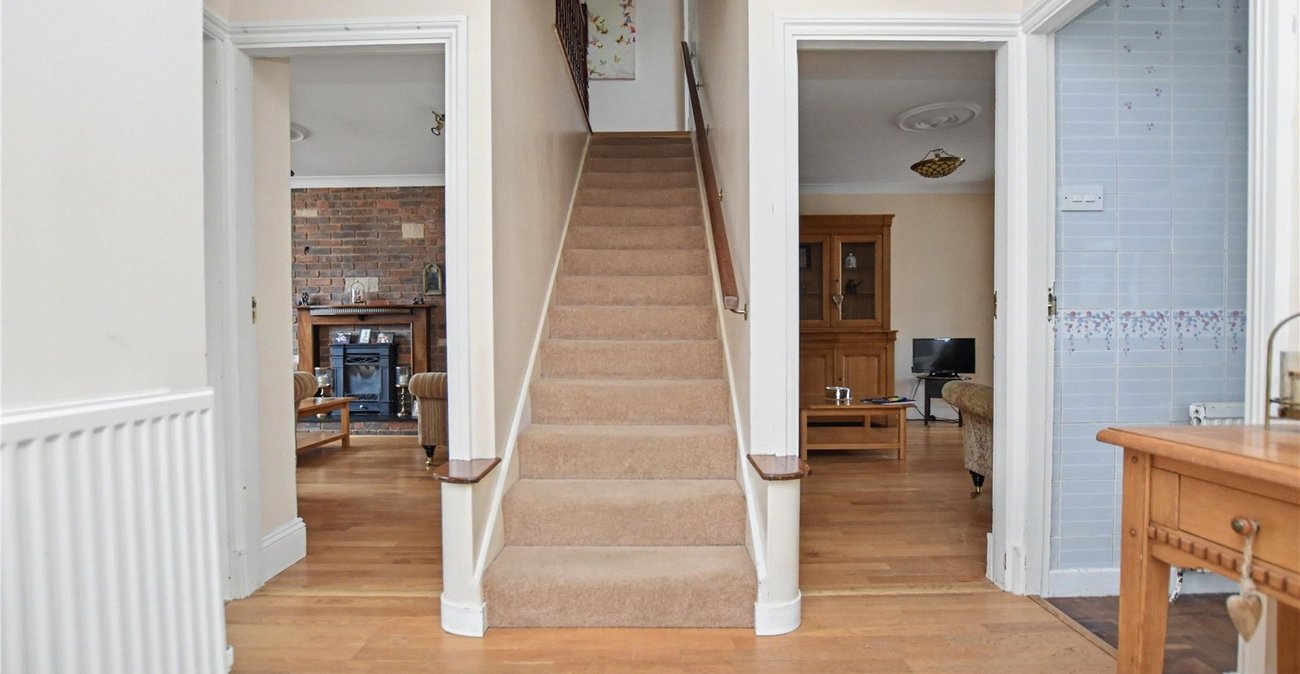 5 bedroom house for sale in Bexleyheath | Robinson Jackson