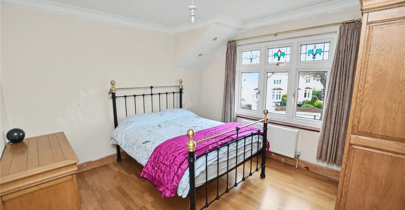 5 bedroom house for sale in Bexleyheath | Robinson Jackson