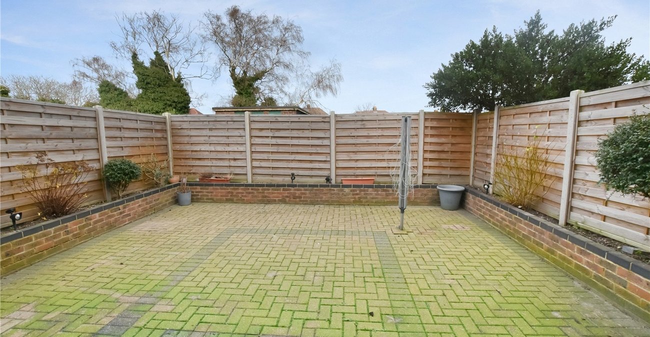 2 bedroom property for sale in Bexleyheath | Robinson Jackson