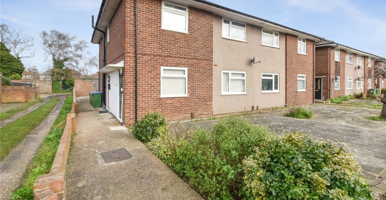 2 bedroom property for sale in Bexleyheath | Robinson Jackson