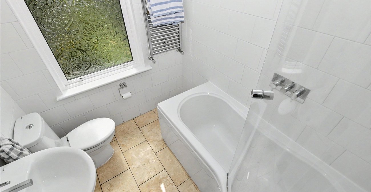 2 bedroom house for sale in Bexleyheath | Robinson Jackson
