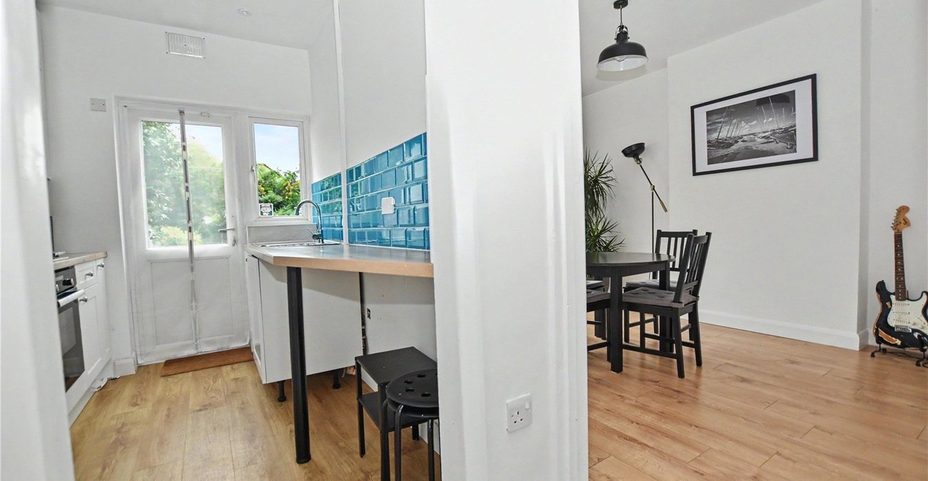 5 bedroom house for sale in Bexleyheath | Robinson Jackson