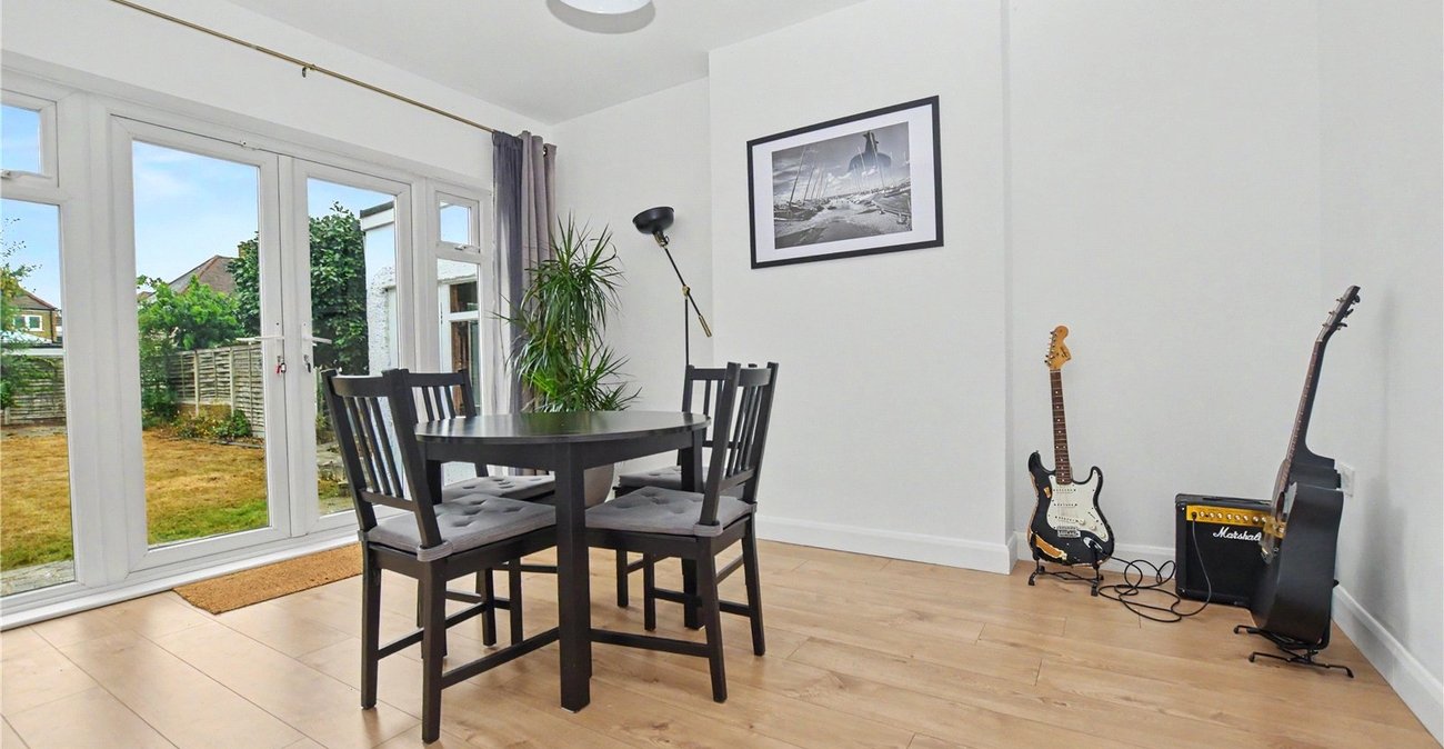 5 bedroom house for sale in Bexleyheath | Robinson Jackson