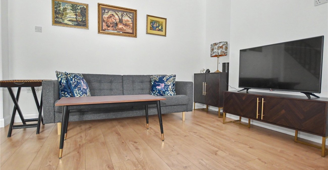 5 bedroom house for sale in Bexleyheath | Robinson Jackson