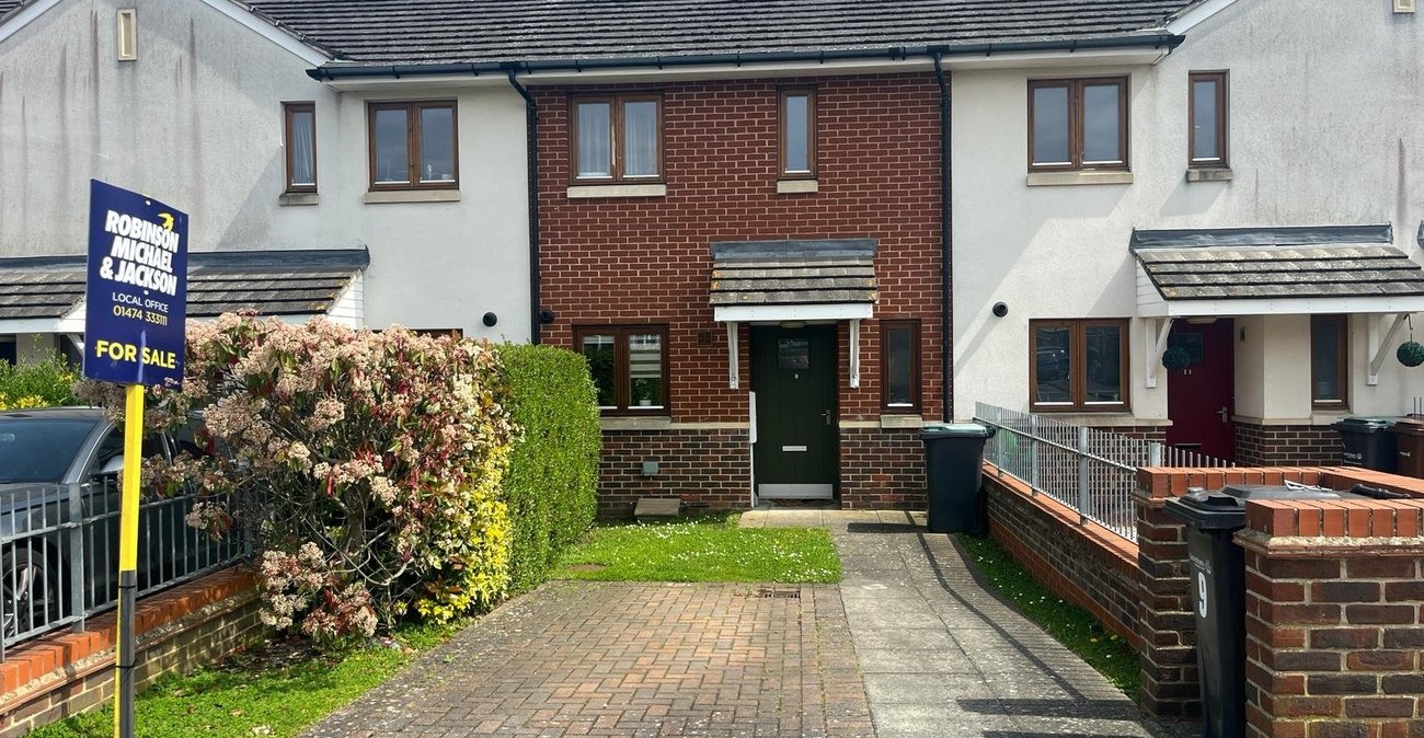 house for sale in Gravesend, Kent, DA12 Robinson Michael & Jackson