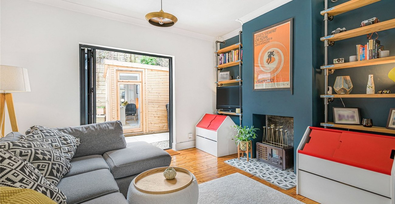 2 bedroom house for sale in Plumstead | Robinson Jackson