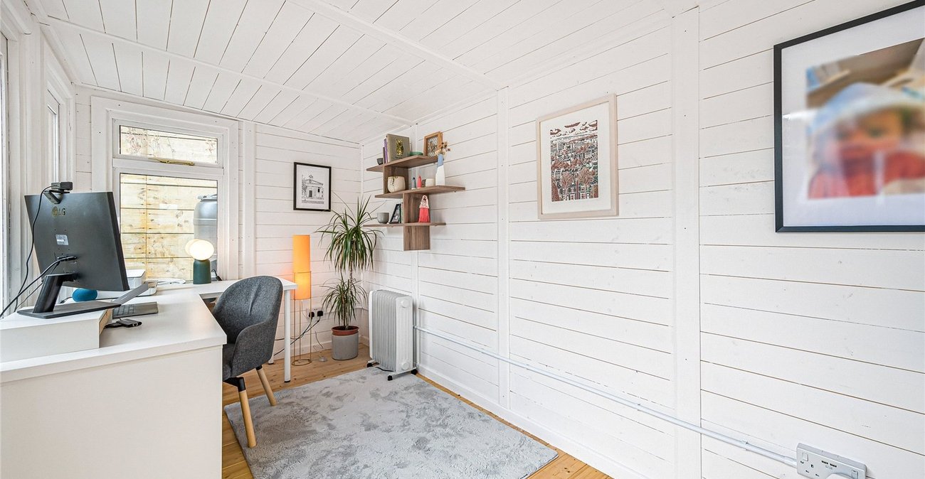 2 bedroom house for sale in Plumstead | Robinson Jackson