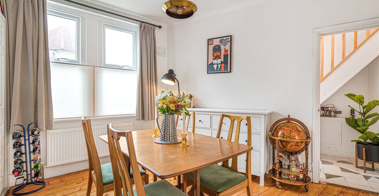 2 bedroom house for sale in Plumstead | Robinson Jackson