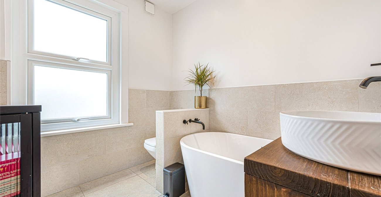 2 bedroom house for sale in Plumstead | Robinson Jackson
