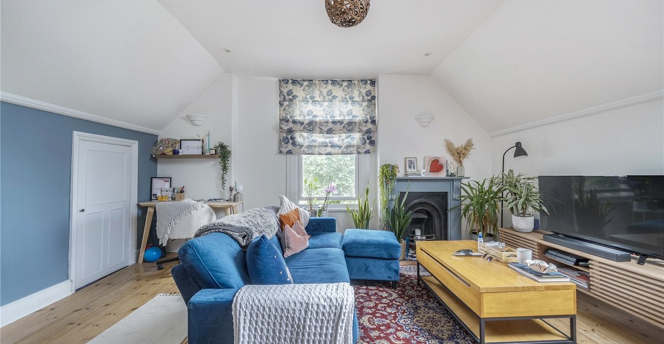 2 bedroom property for sale in Sydenham | Robinson Jackson