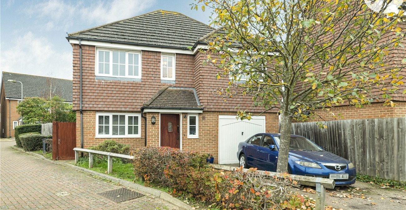 4 bedroom house for sale in Dartford | Robinson Jackson