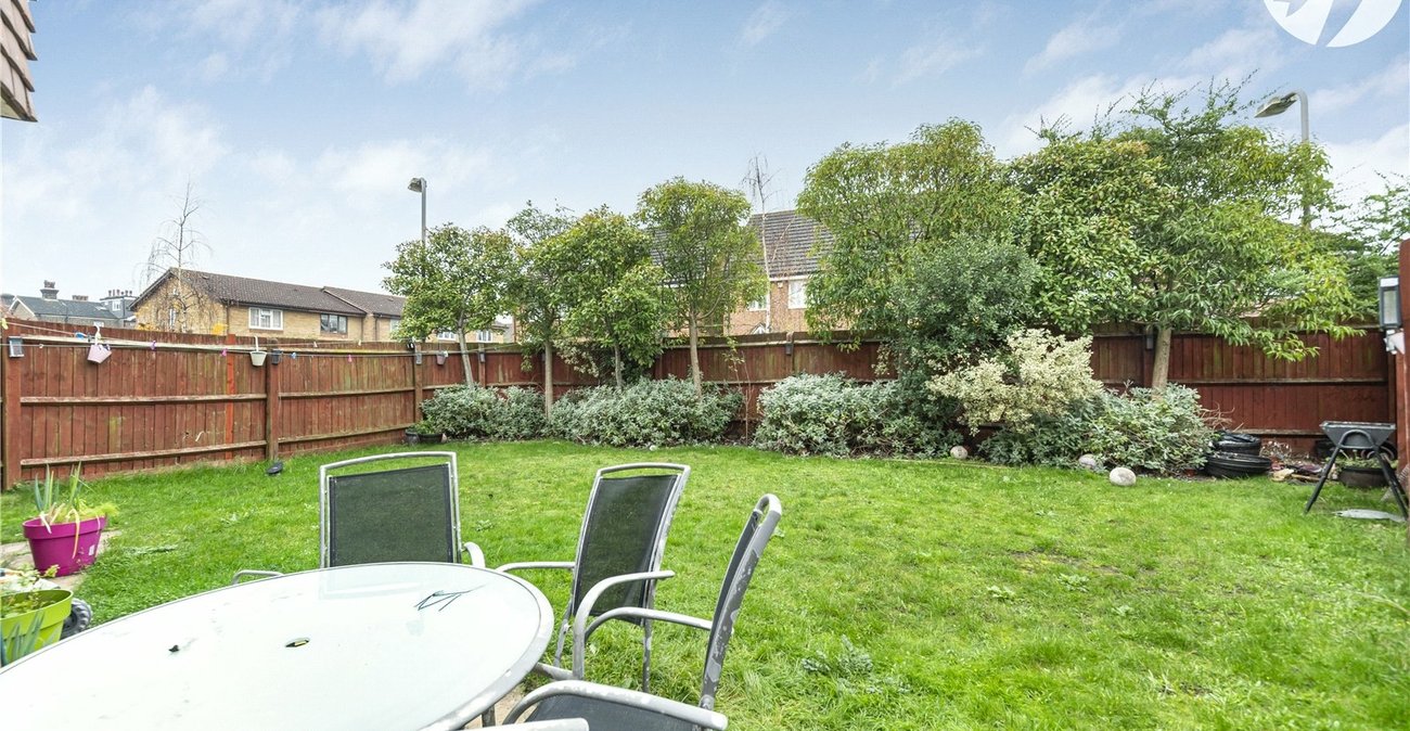 4 bedroom house for sale in Dartford | Robinson Jackson