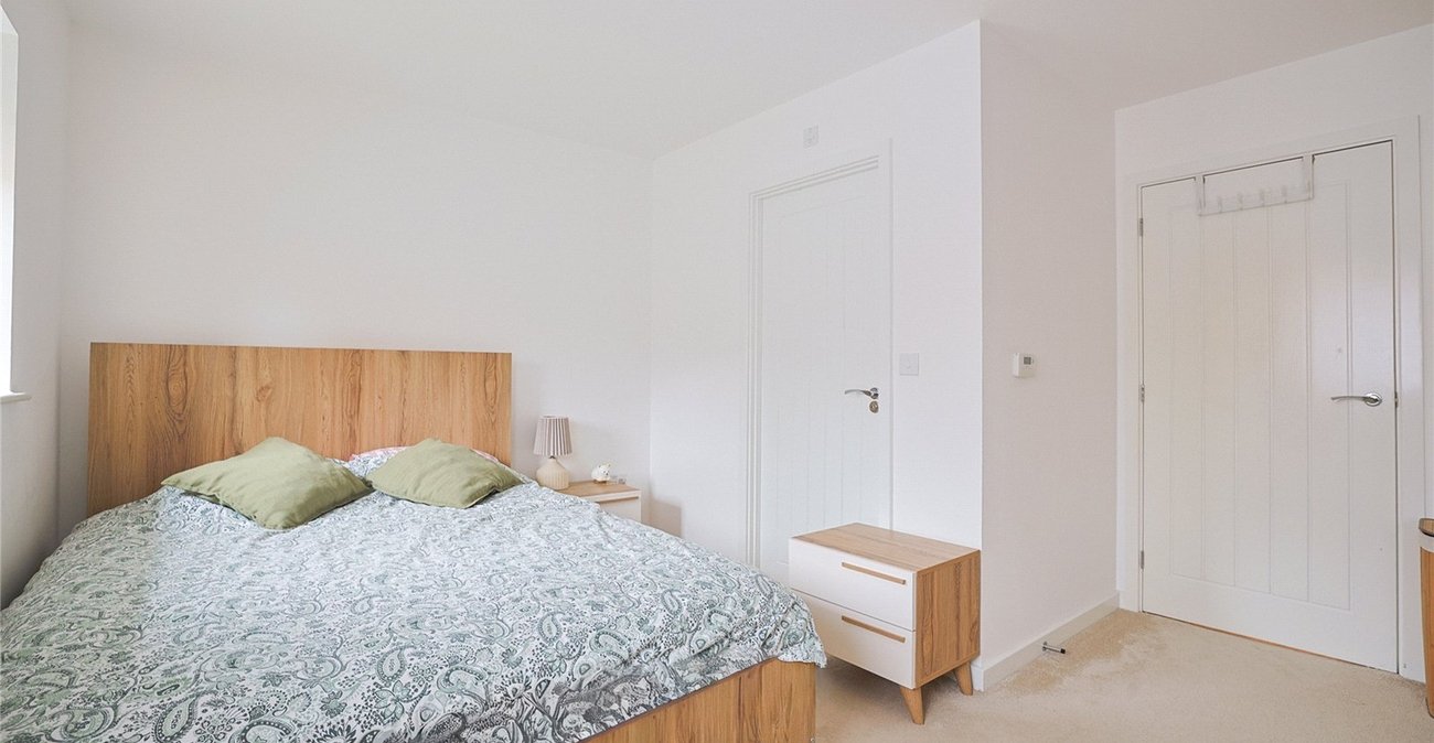 2 bedroom house for sale in Northfleet | Robinson Michael & Jackson