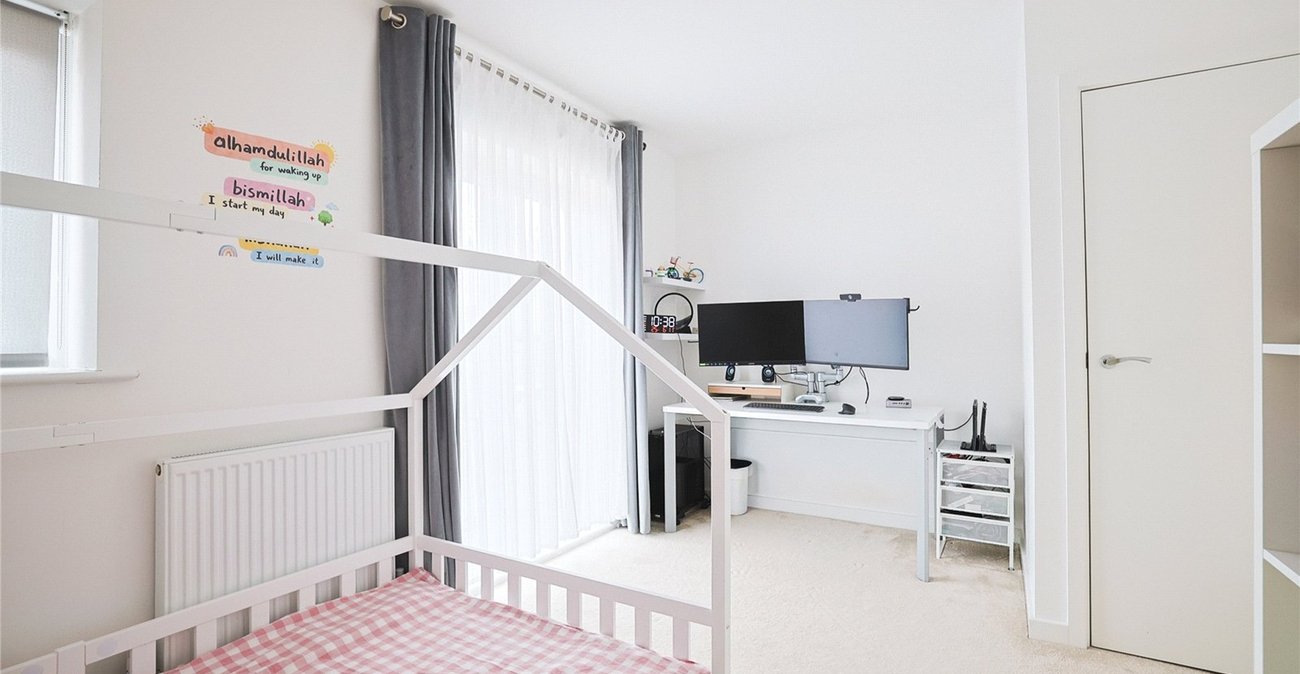 2 bedroom house for sale in Northfleet | Robinson Michael & Jackson