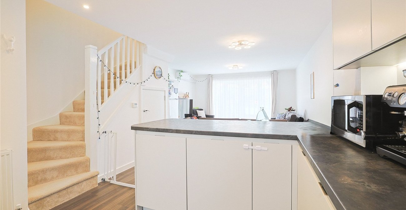 2 bedroom house for sale in Northfleet | Robinson Michael & Jackson